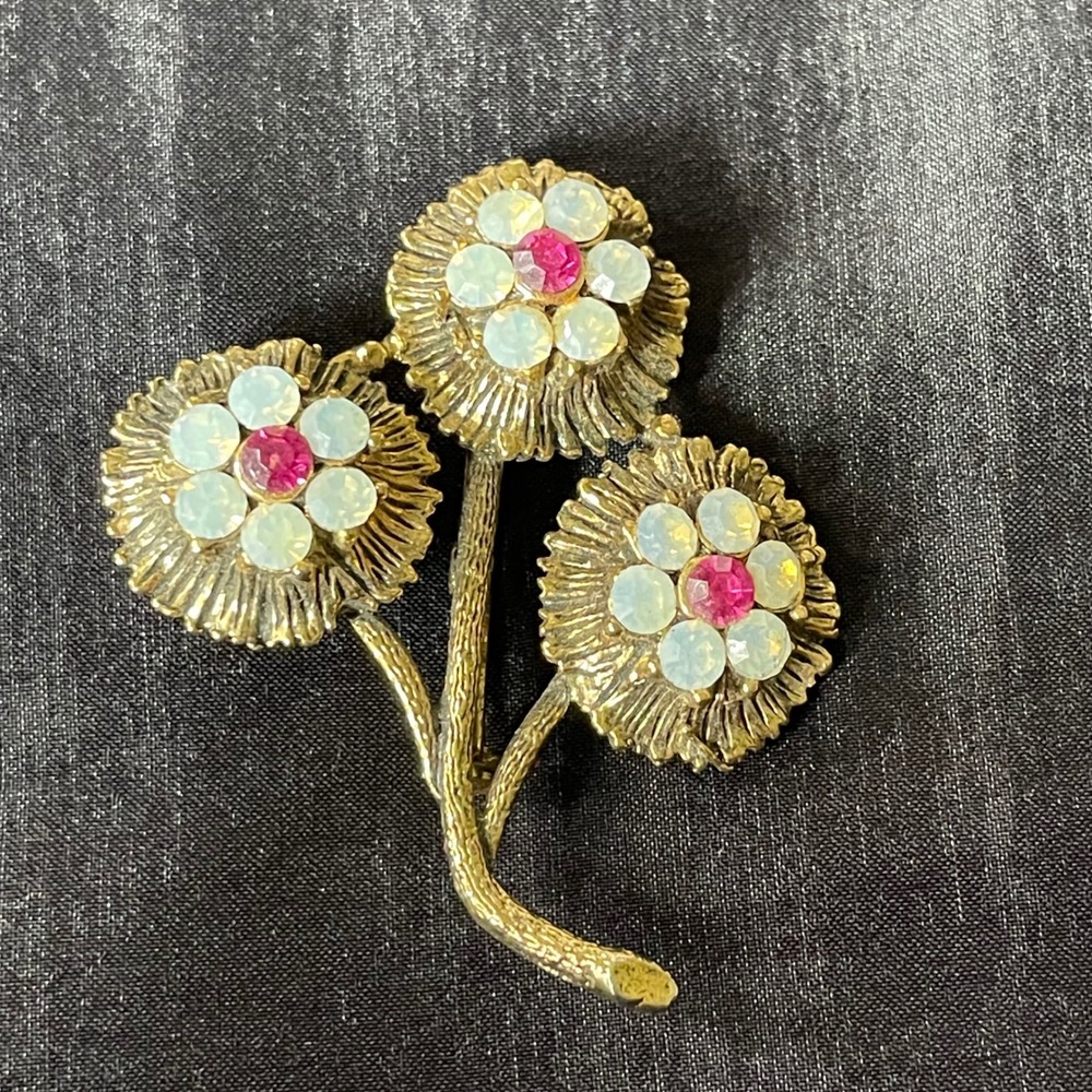 Vintage Gold Tone Triple Flower Brooch Pink AB White Rhinestone Floral Spray Pin